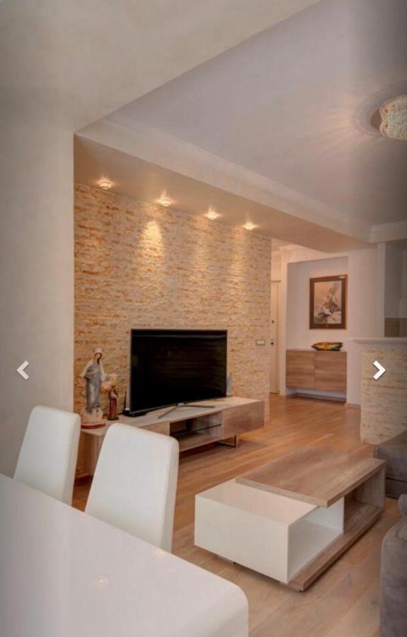 Апартаменты Przno Apartman White Star Экстерьер фото